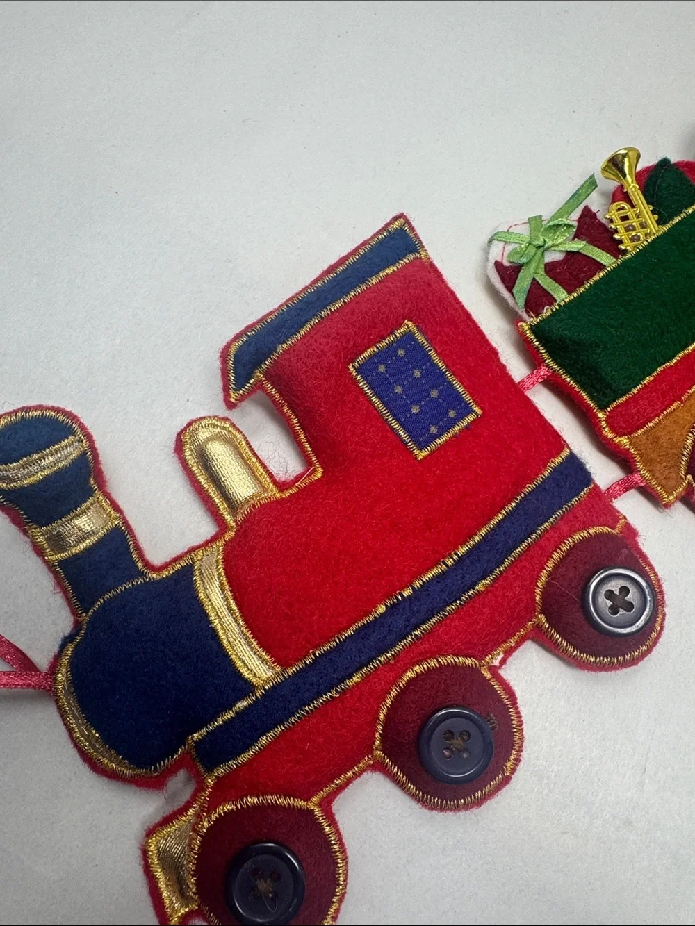 CHRISTMAS TRAIN FELT GARLAND ORNAMENTS CONNECTED
